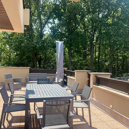 Apartment L Oree Du Chateau Cerise *