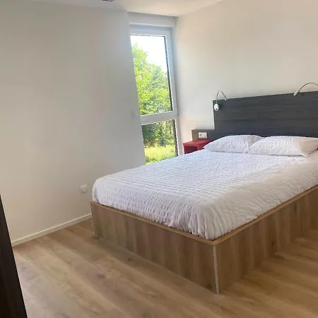 L Oree Du Chateau Cerise Apartment